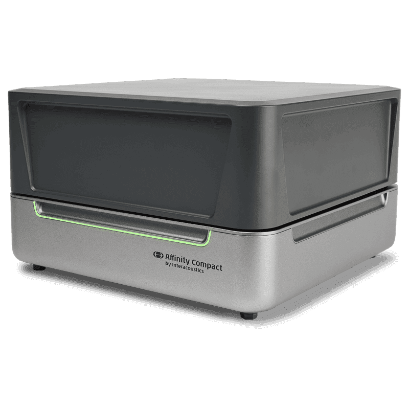 Interacoustics Affinity Compact, et kompakt høreapparat tilpasningssystem med en stor skærm, der viser auditive data